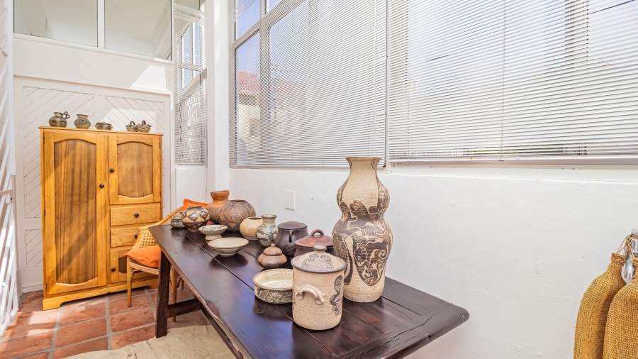 4 Bedroom Property for Sale in Rosebank Western Cape